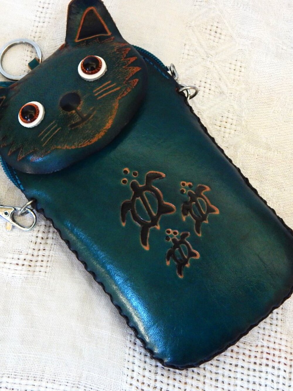 Hand Tooled Leather Kitty Face Purse - Shoulder Strap - Zip Closure